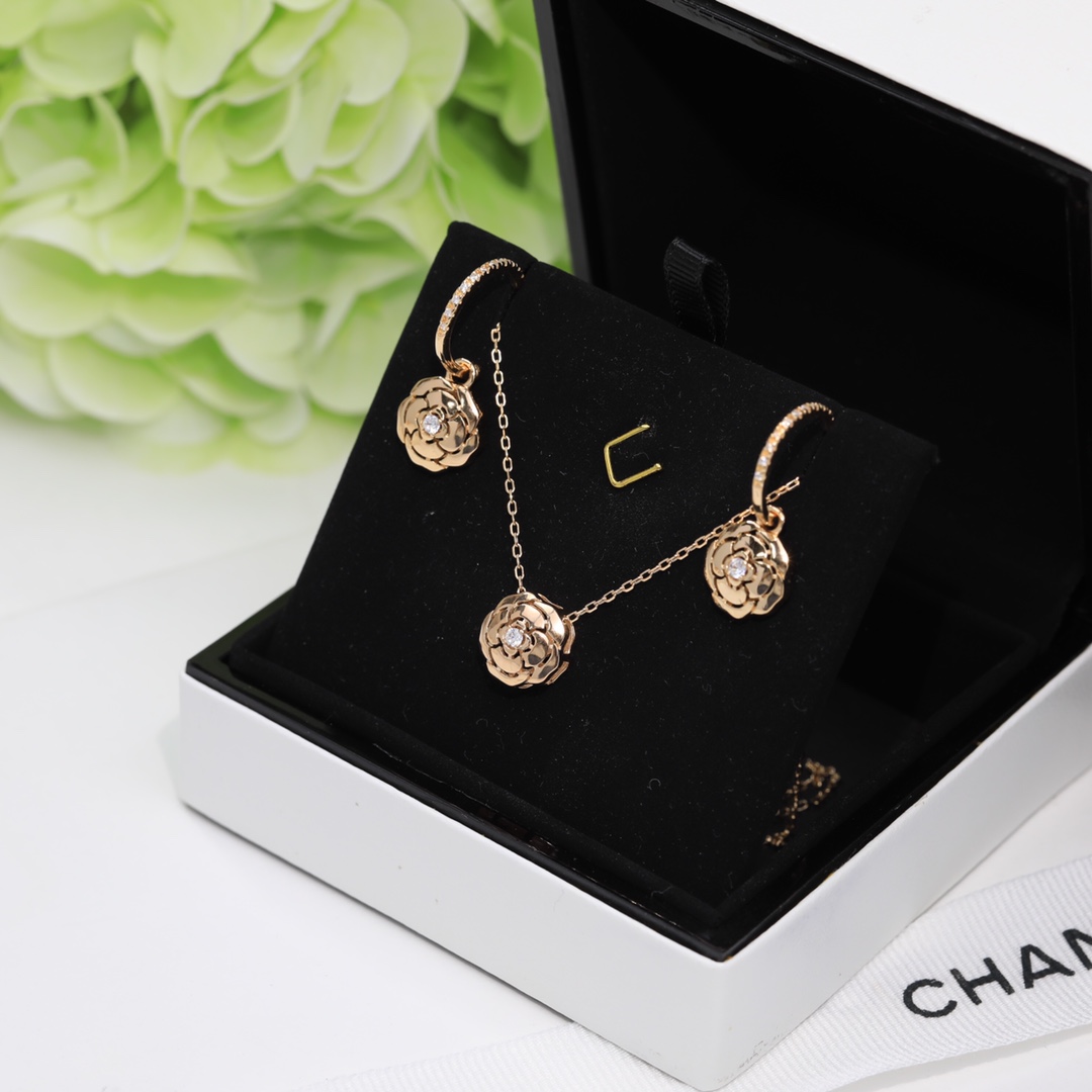 Chanel Earrings - Soul Replicas