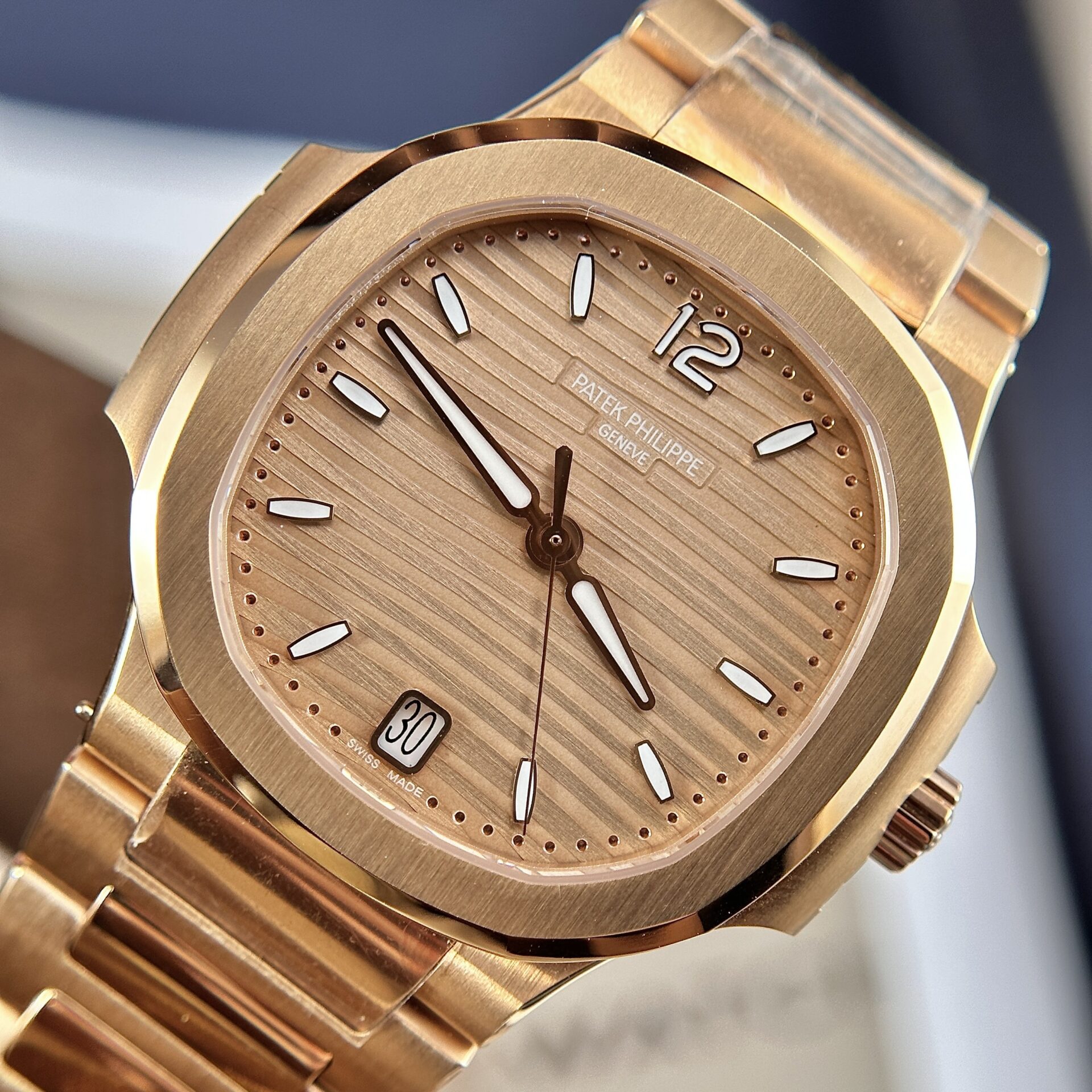 Patek Philippe Nautilus 7118 Replica Watch Rose Gold 3K Factory 35.2mm - Soul Replicas