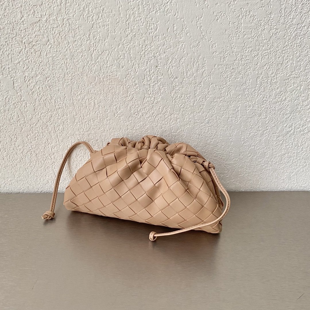 Bottega Veneta Mini Pouch Almond. For Women. Women-s Bags 8.6in/22cm 585852VCPP12700 - Soul Replicas