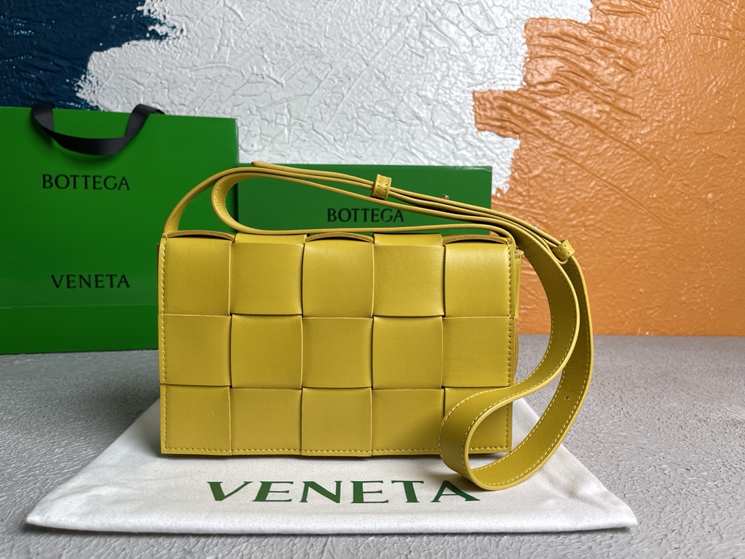 Bottega Veneta Cassette Yellow. For Women. Women's Bags 9.1in/23cm - Soul Replicas