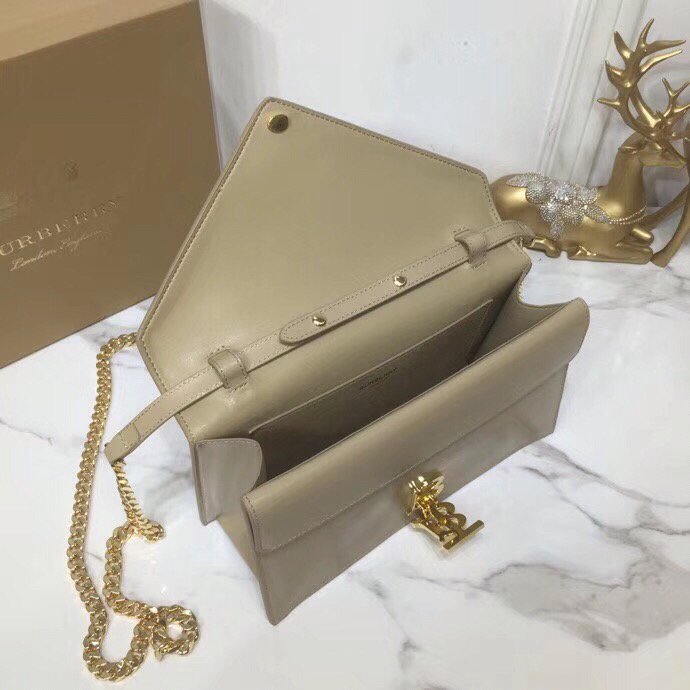 Burberry Small Tb Envelope Clutch By British Heritage For Women. Women-s Bags 10.2in/26cm - Soul Replicas