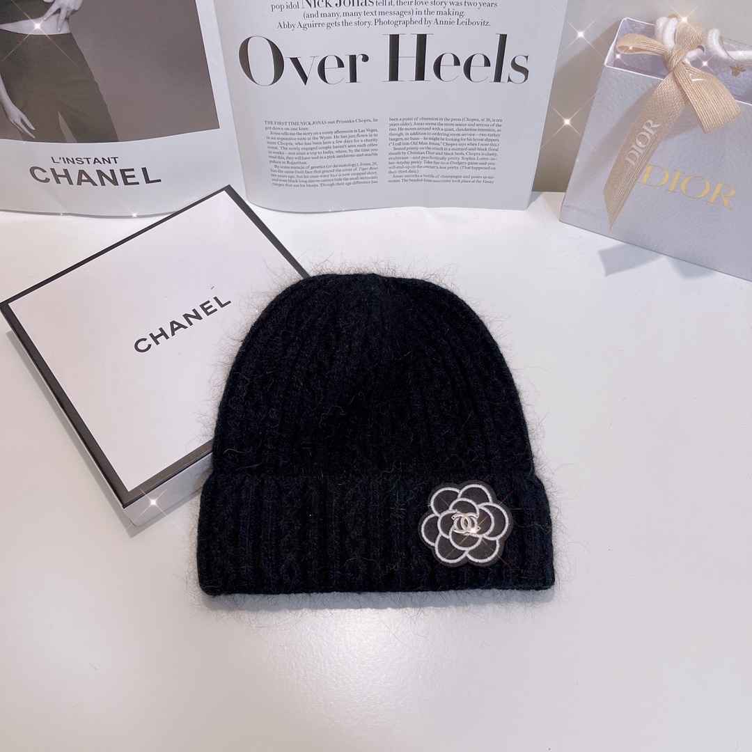 Chanel Beanie Black - Soul Replicas