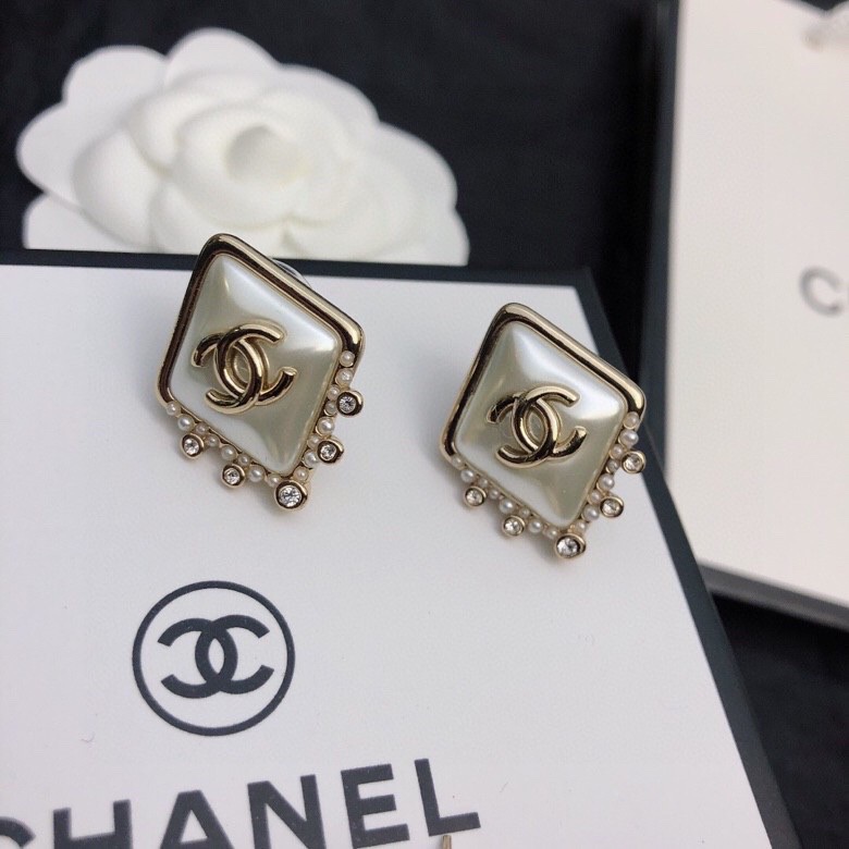 Chanel Earrings - Soul Replicas