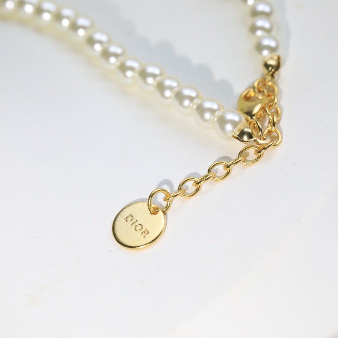 Dior Necklace - Soul Replicas