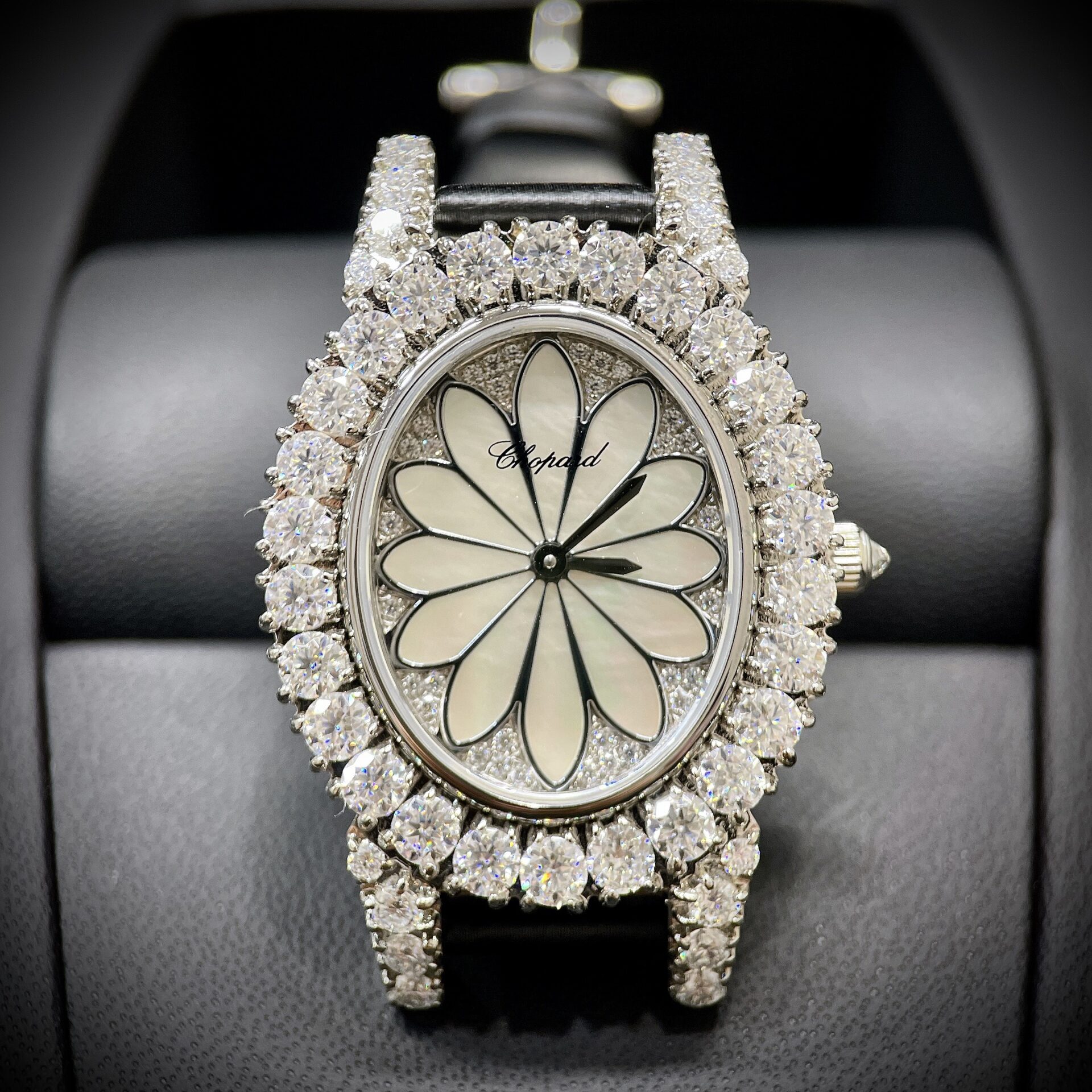 Chopard Mother Of Pearl Dial Replica 1:1 Watch Full Diamond Moissanite 34mm - Soul Replicas