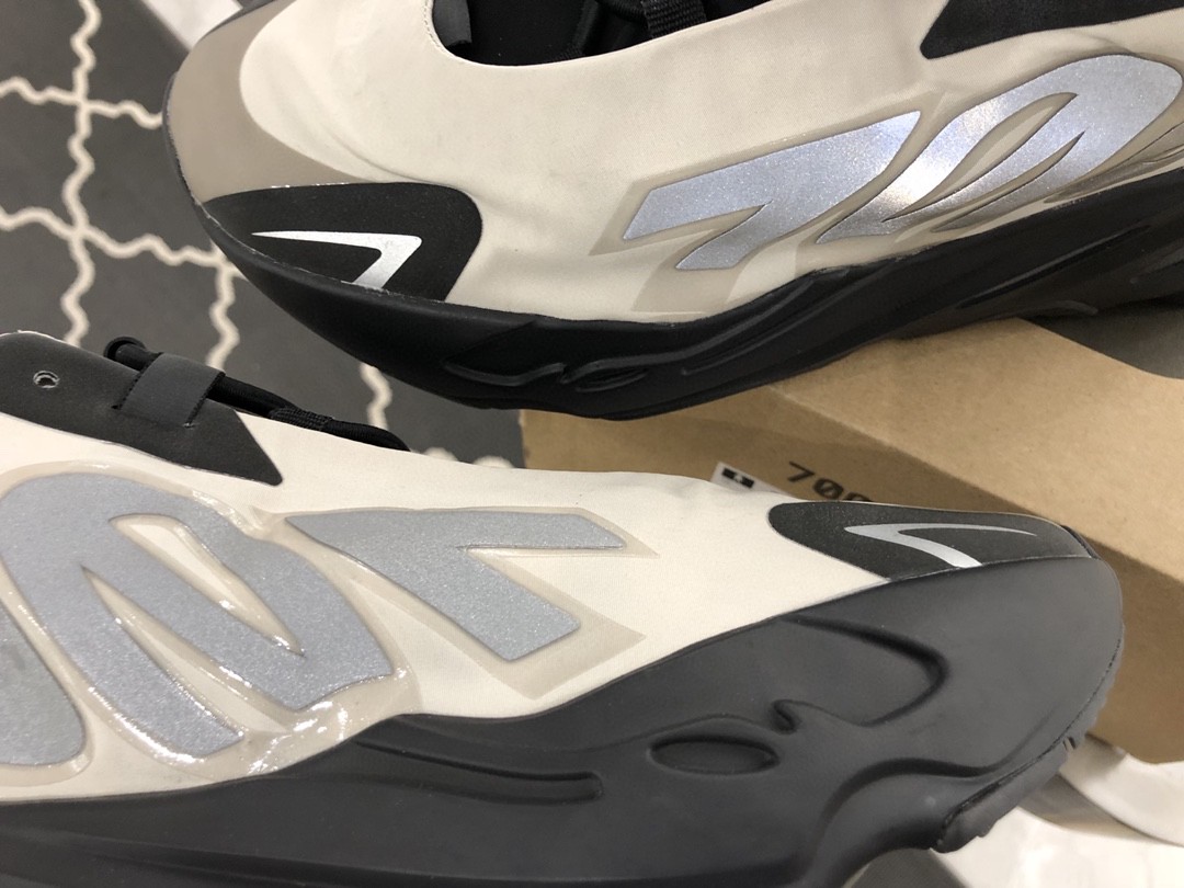 Adidas YZ Boost 700 MNVN White For Women FY3729 - Soul Replicas