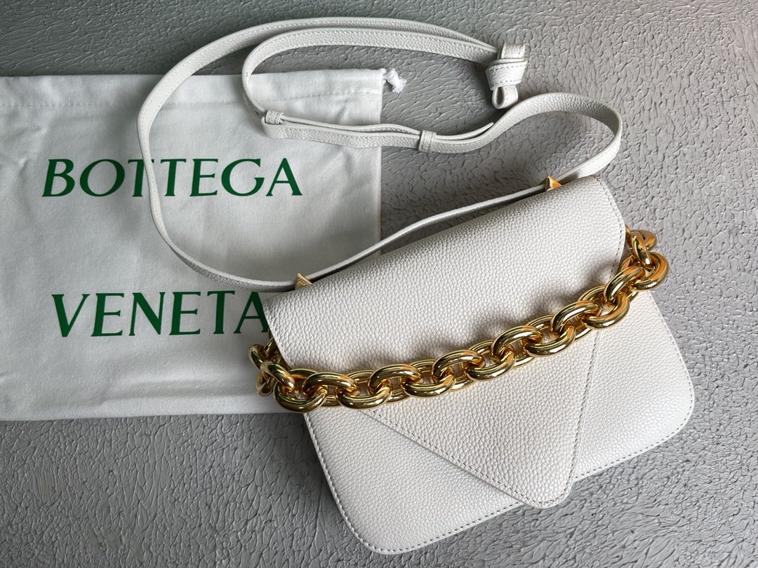 Bottega Veneta Mount White. For Women. Women's Bags 8.3in/21cm 667399V12M09009 - Soul Replicas