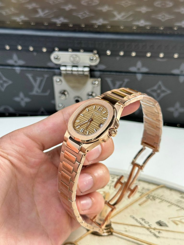 Patek Philippe Replica Watch Nautilus 7010 Rose Gold Womens 32mm - Soul Replicas