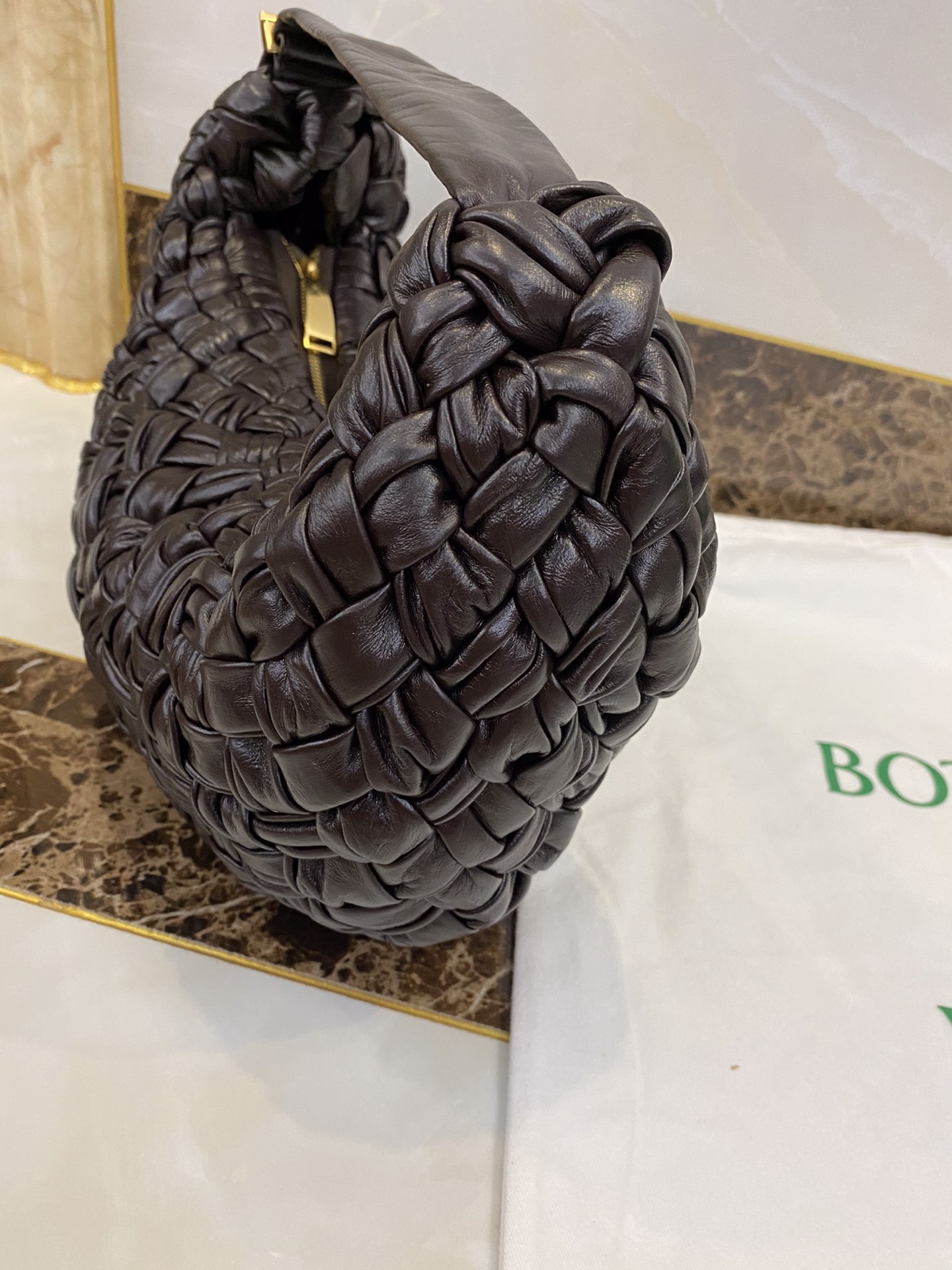 Bottega Veneta Banana Brown. For Women. Women-s Bags 13.9in/35.5cm - Soul Replicas