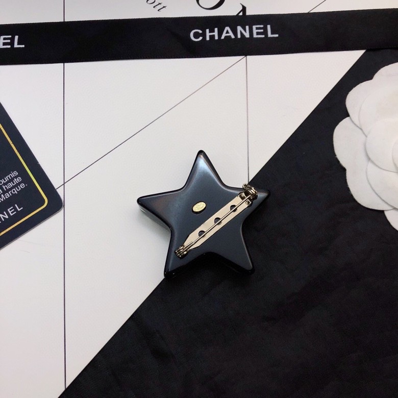 Chanel Brooch - Soul Replicas