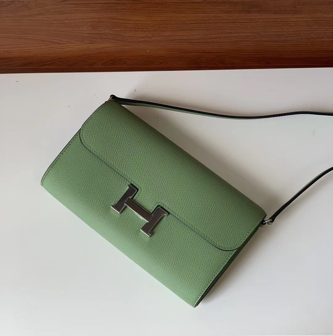 Hermes Constance Epsom Long To Go Wallet Light Green For Women. Women-s Wallet 8.1in/21cm - Soul Replicas