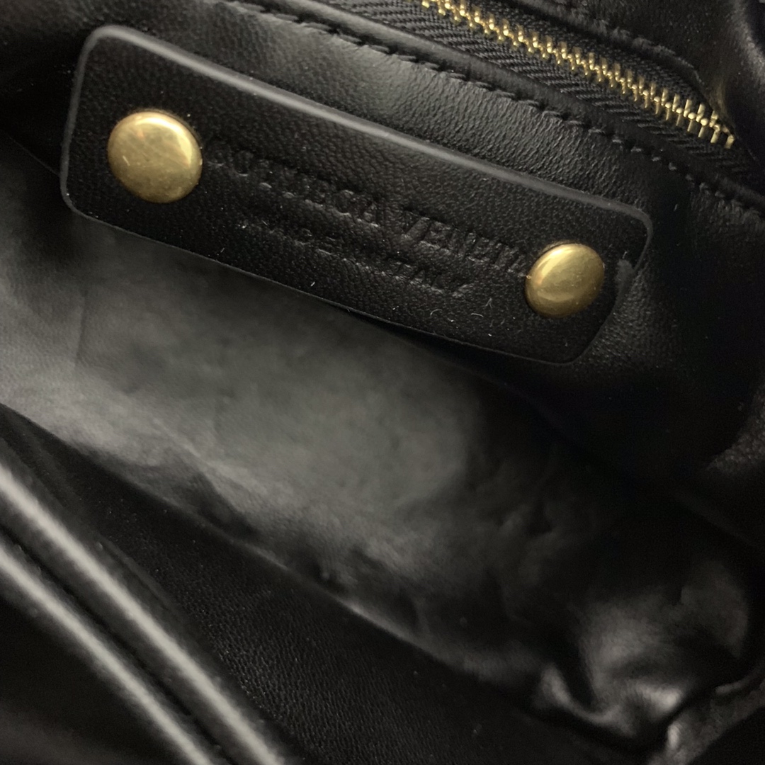 Bottega Veneta Handle Bag Black. For Women. Women-s Bags 12in/29.5cm - Soul Replicas