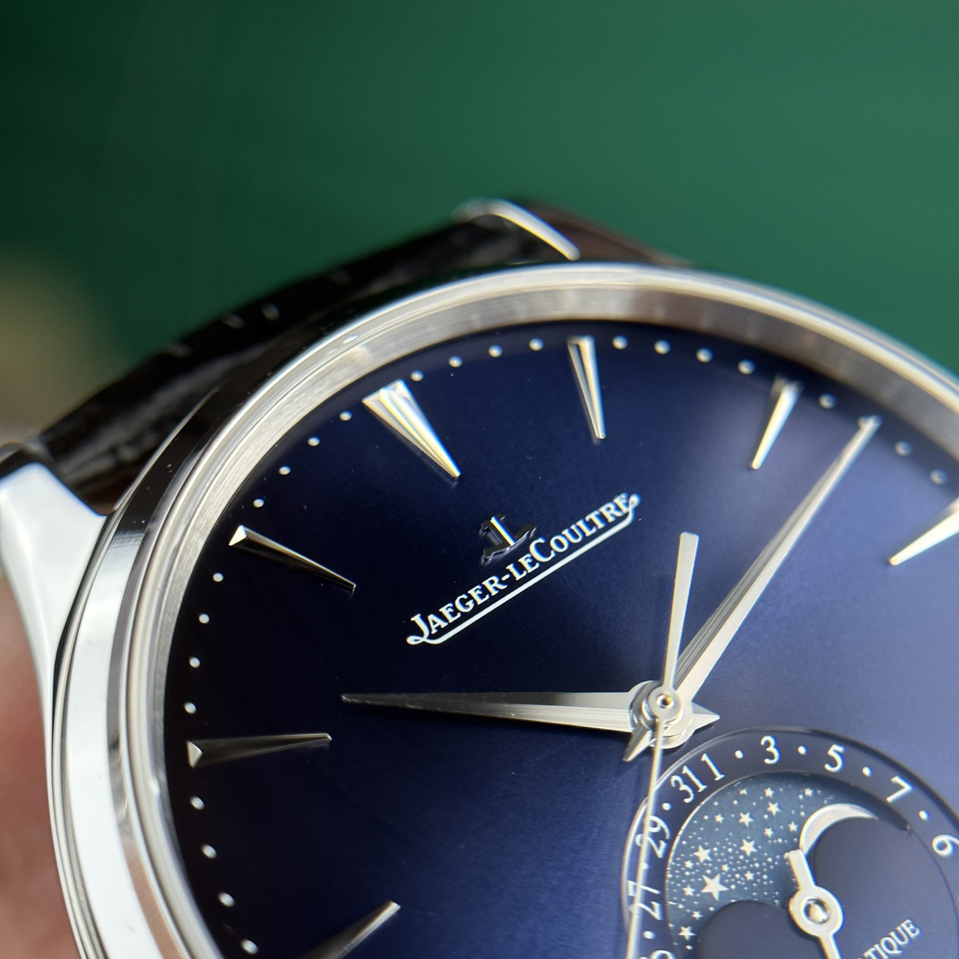 Jaeger Lecoultre Replica Watches Master Ultrathin Moon Blue Dial 39mm - Soul Replicas