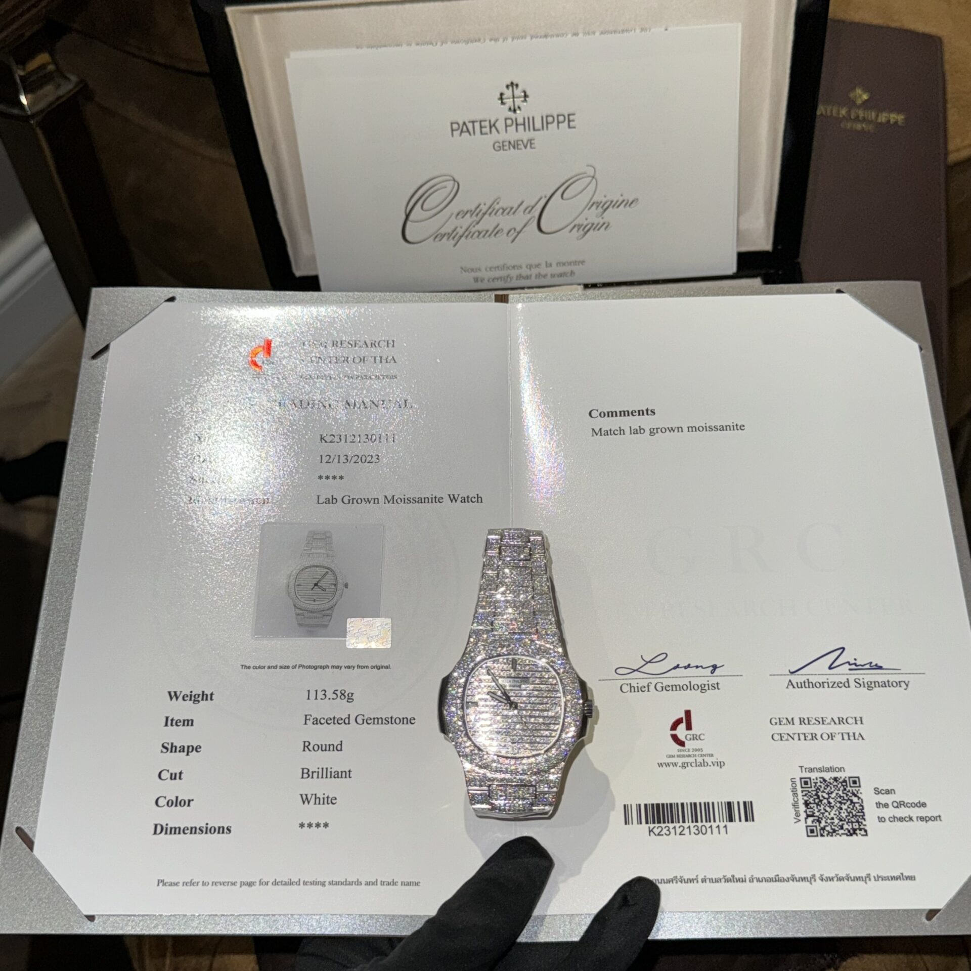 Patek Philippe Nautilus 5719 Best Replica Watch Custom Full Moissanite Diamonds 40mm - Soul Replicas