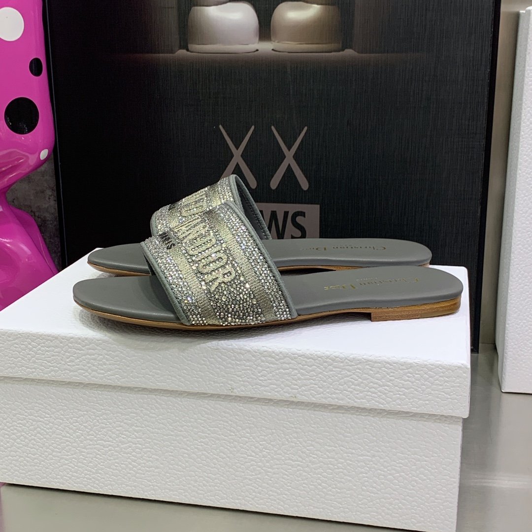 Christian Dior Women's Dway Slide Grey For Women CD KCQ209LCS_S75K - Soul Replicas