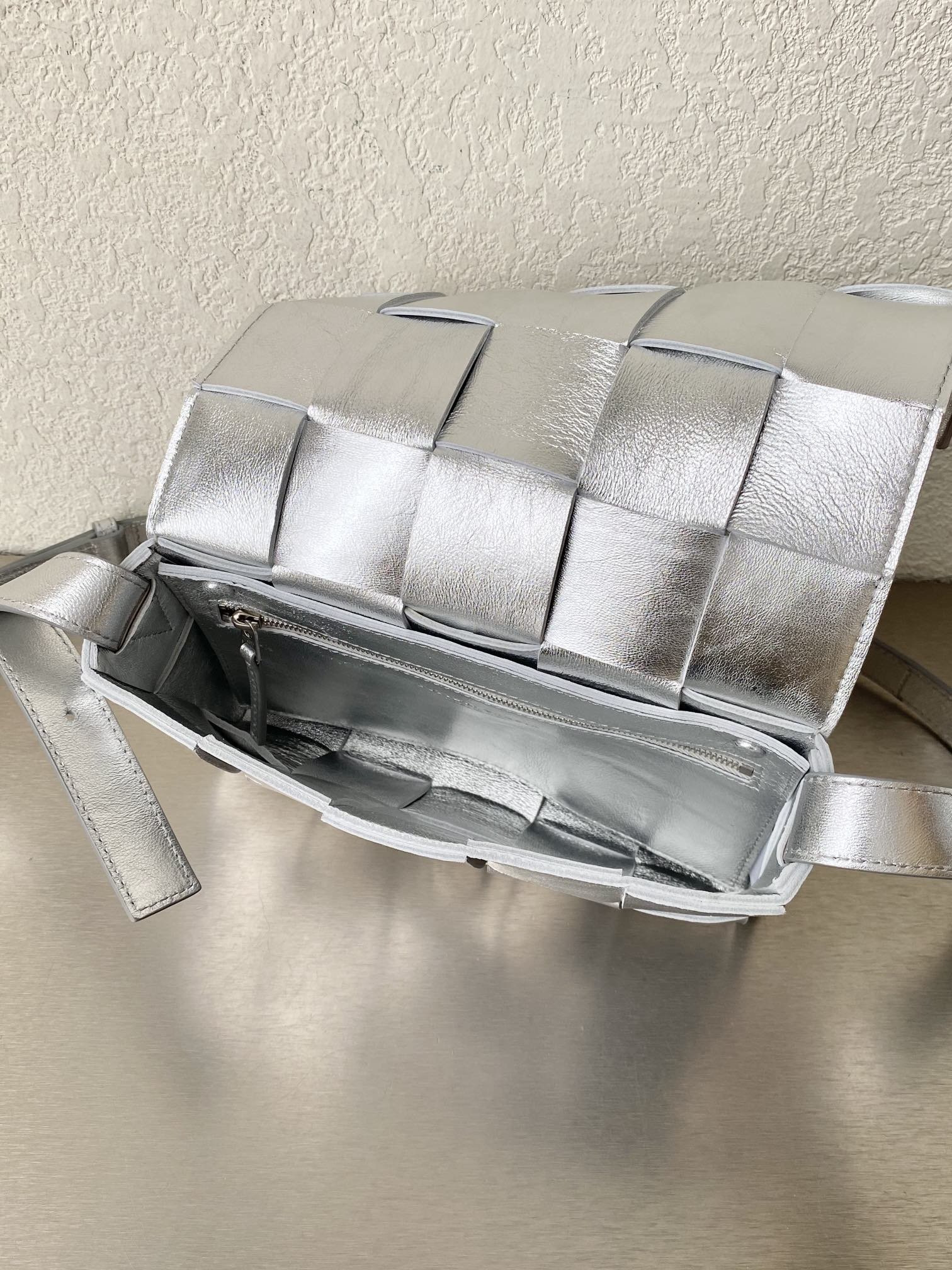 Bottega Veneta Cassette Crossbody Bag Silver. For Women. Women-s Bags 9.1in/23cm  - Soul Replicas