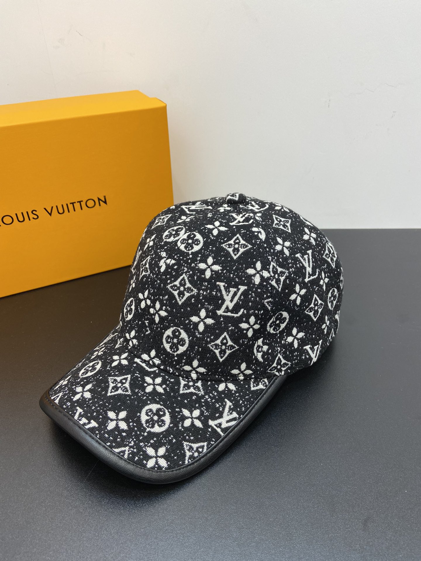 Louis Vuitton Be My Cap Black LV Cap - Soul Replicas