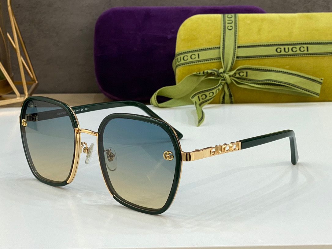 Gucci Square Frame Sunglasses - Soul Replicas