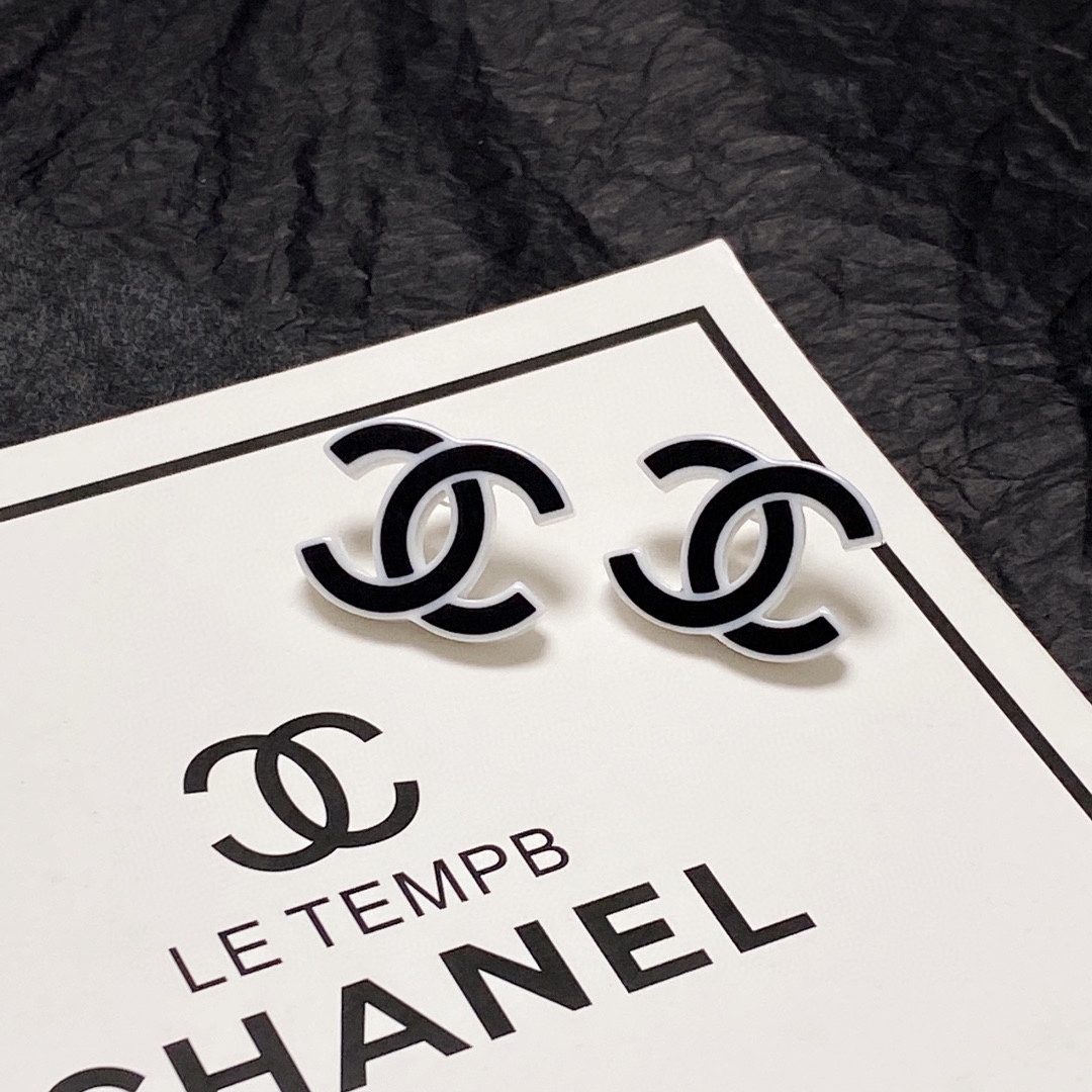 Chanel Earrings - Soul Replicas