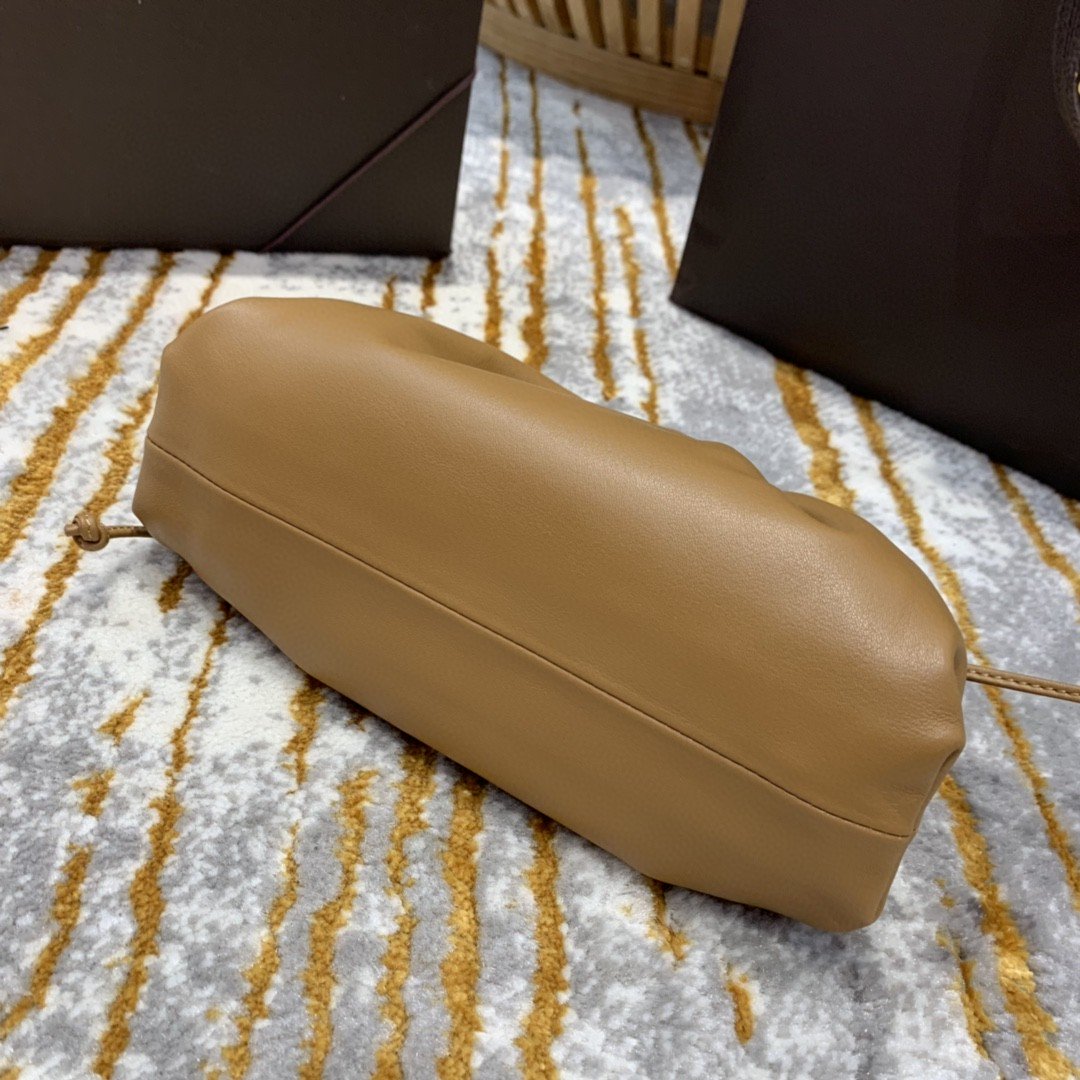 Bottega Veneta Mini Pouch For Women 8.6in/22cm In Brown 585852VCP402618 - Soul Replicas