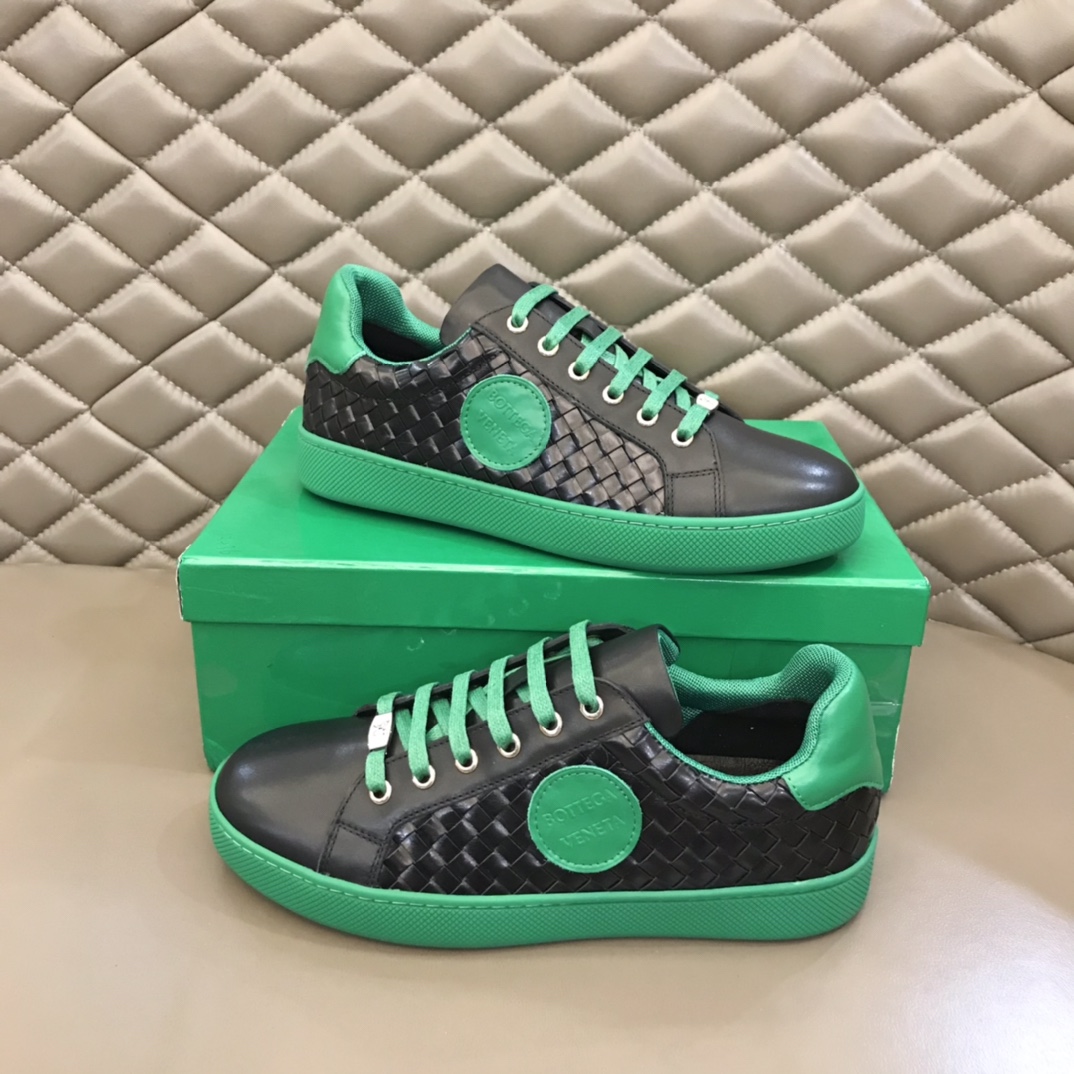 Bottega Veneta Men's With Logo Green Sneakers Black And Green For Men 85024 - Soul Replicas