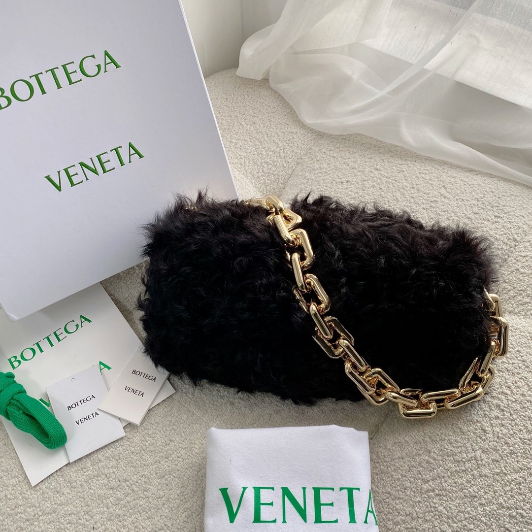 Bottega Veneta Chain Pouch Black. For Women. Women-s Bags 12.2in/31cm 620230V13L02132 - Soul Replicas
