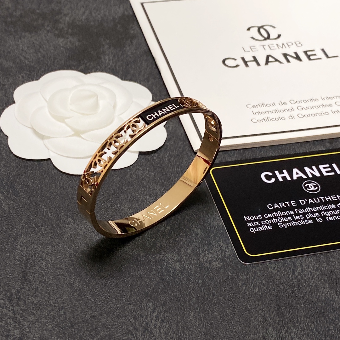Chanel Bracelet - Soul Replicas