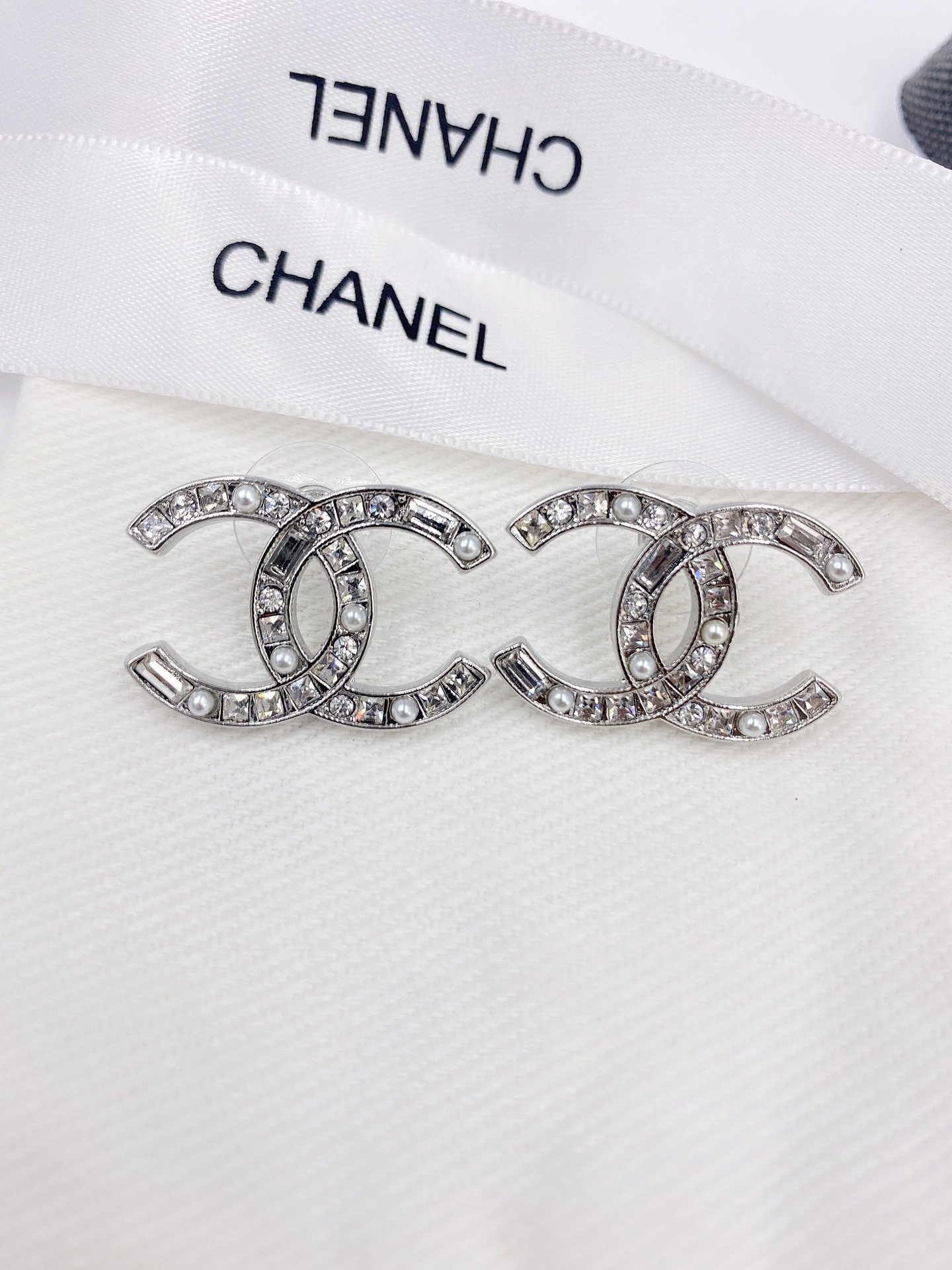 Chanel Earrings - Soul Replicas
