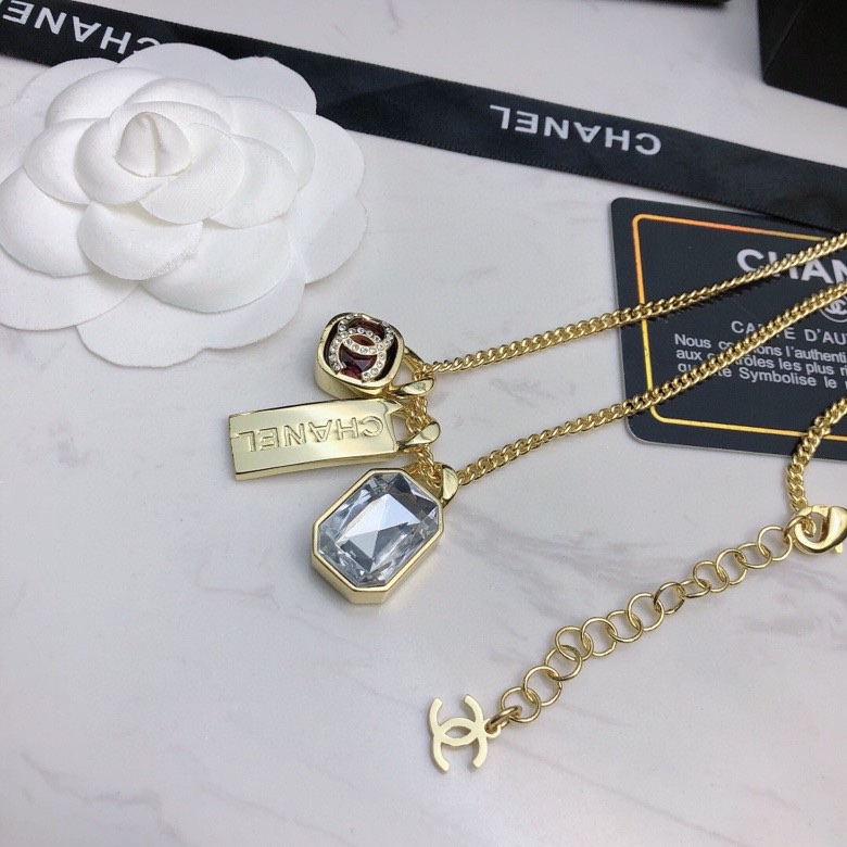 Chanel Necklace - Soul Replicas