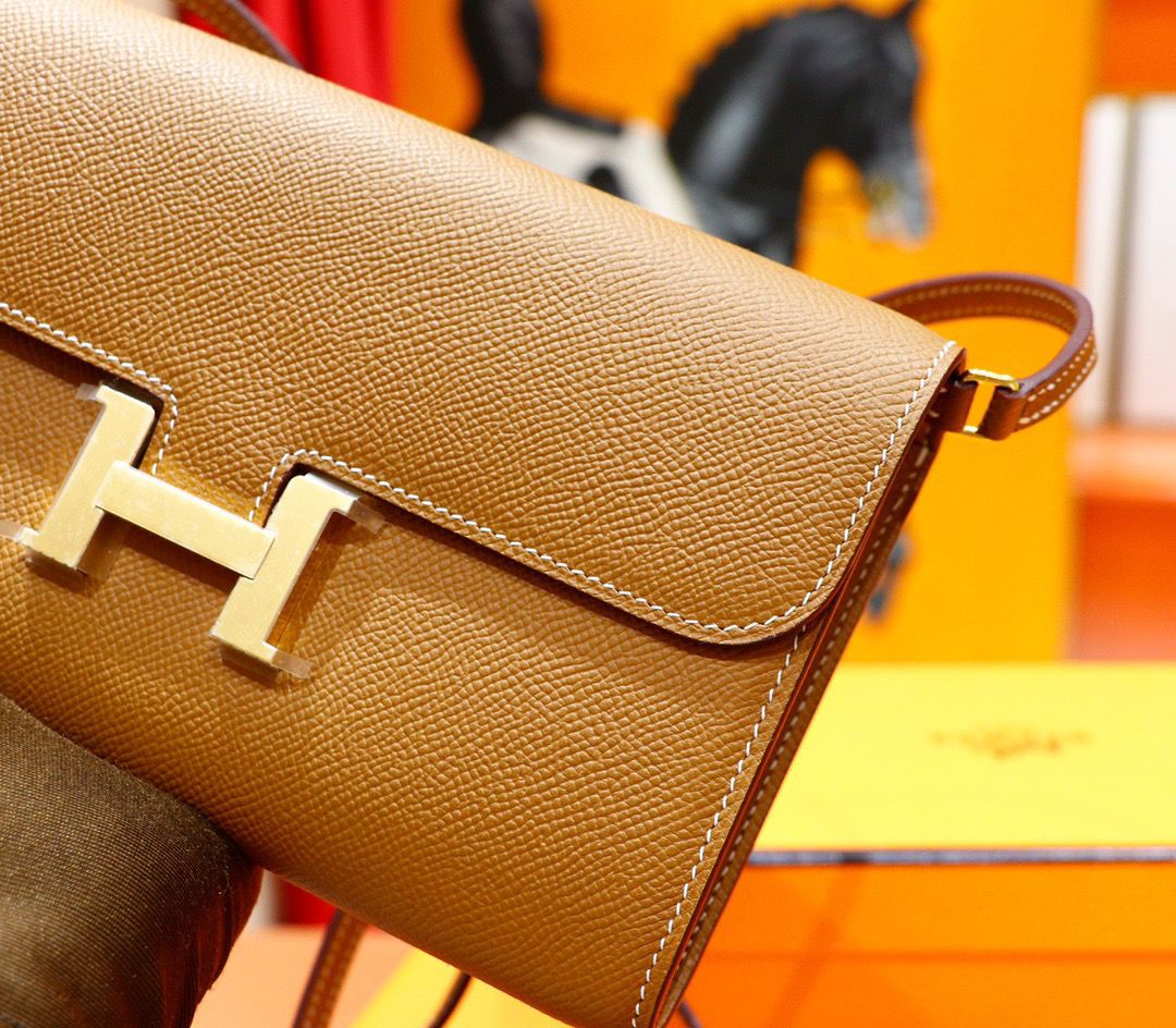 Hermes Constance Epsom Long To Go Wallet Brown For Women. Women's Wallet 8.1in/21cm - Soul Replicas