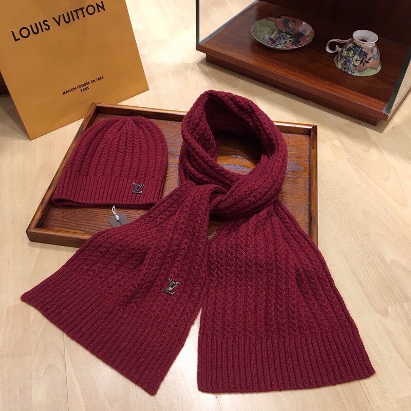 Louis Vuitton Beanie & Scarf Set In Red - Soul Replicas