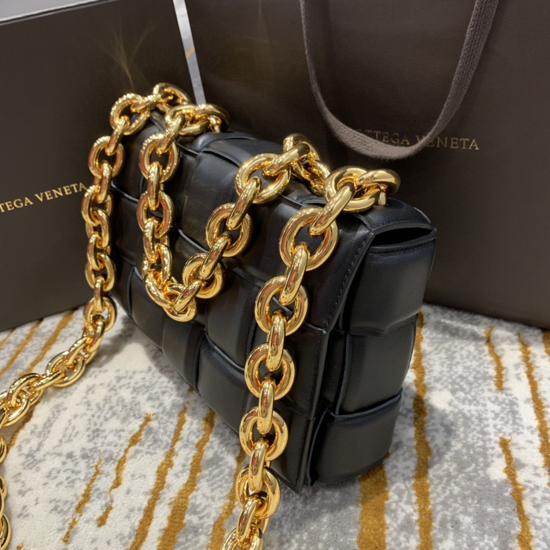 Bottega Veneta Chain Cassette Bag For Women 10.2in/26cm In Black 631421VBWZ08425 - Soul Replicas