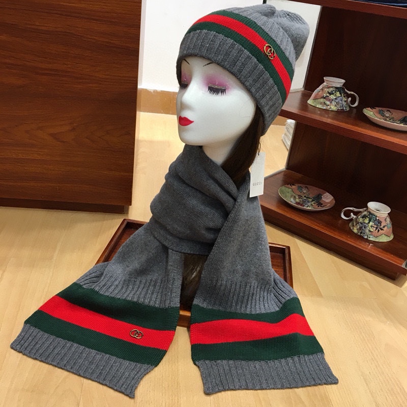 Gucci Beanie & Scarf Set In Grey - Soul Replicas
