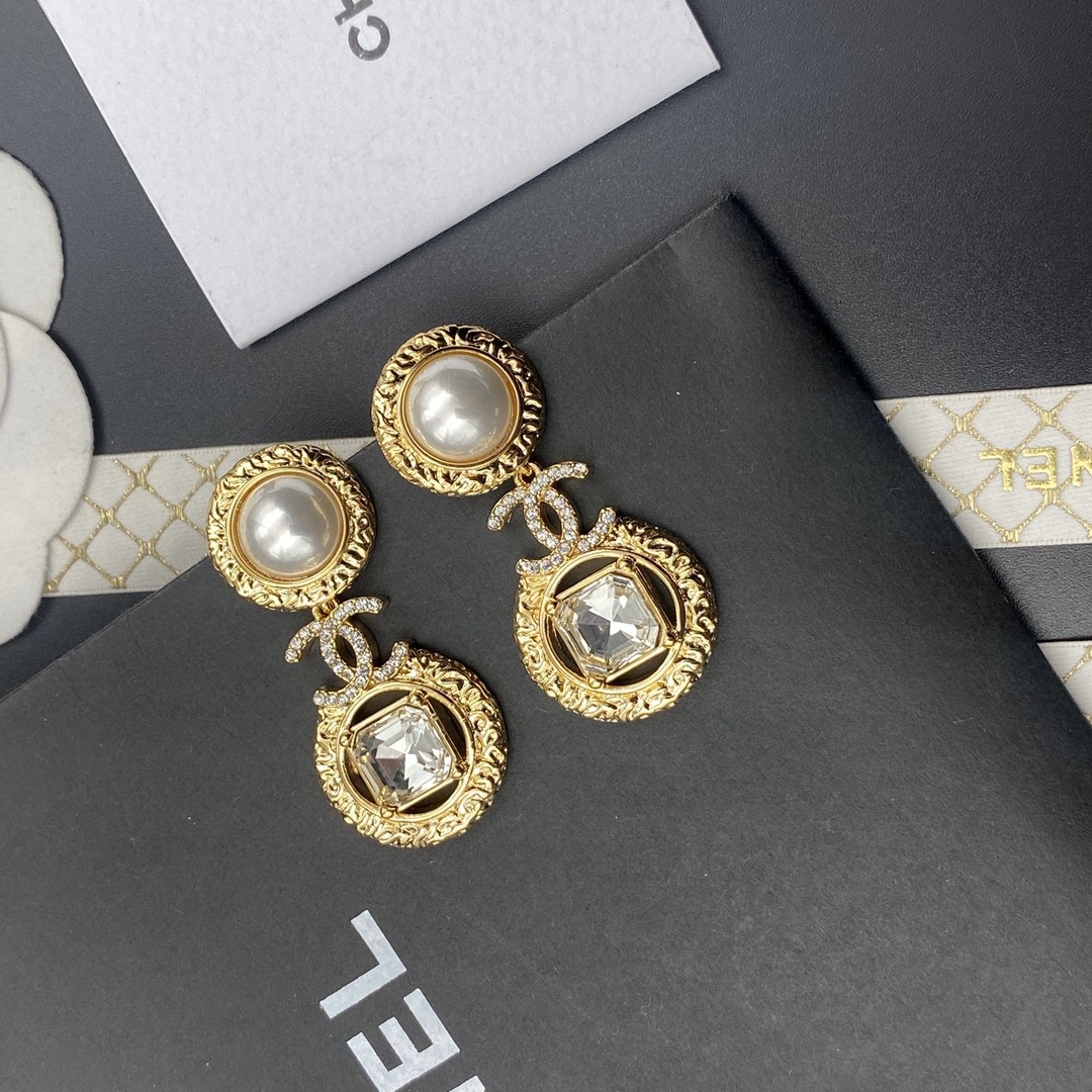 Chanel Earrings - Soul Replicas