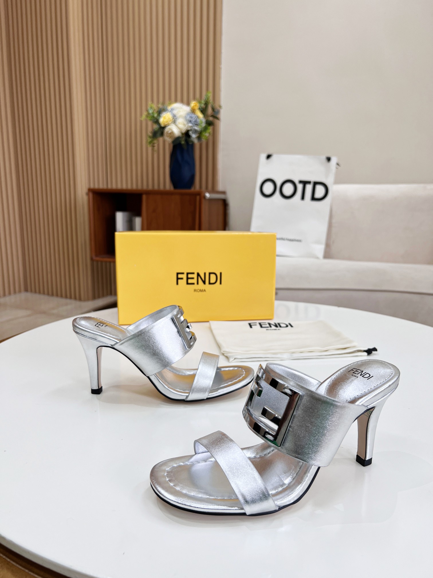 Fendi Baguette Silver Heels For Women - Soul Replicas