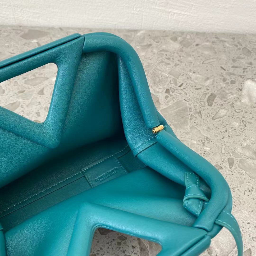 Bottega Veneta Point Blue. For Women. Women's Bags 8.6in/22cm 658476VCP403118 - Soul Replicas