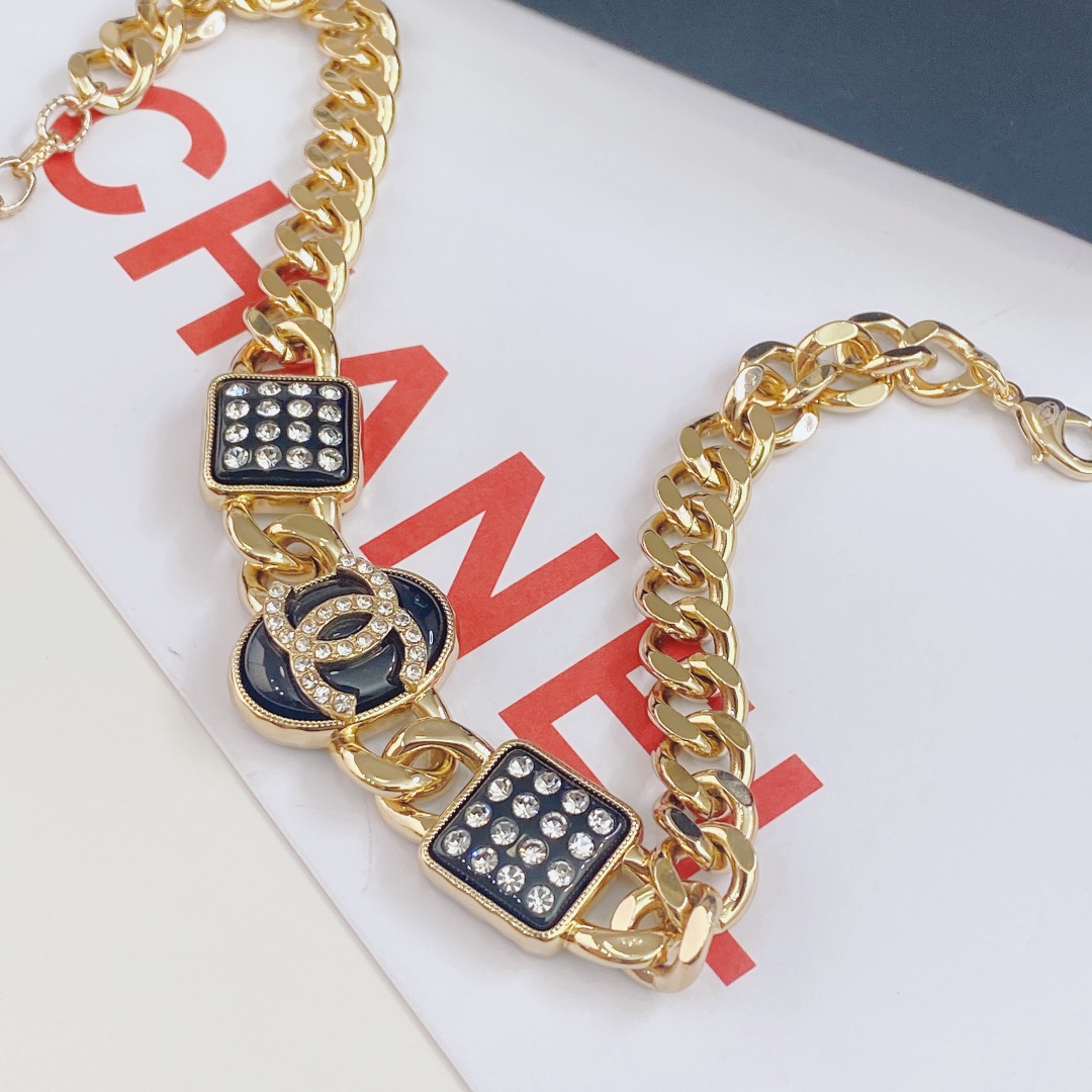 Chanel Necklace - Soul Replicas