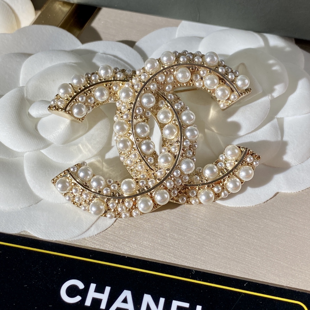 Chanel Brooch - Soul Replicas