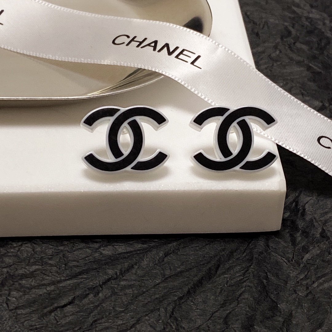 Chanel Earrings - Soul Replicas