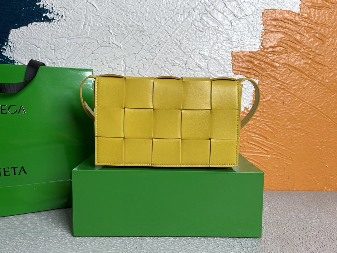 Bottega Veneta Cassette Yellow. For Women. Women's Bags 9.1in/23cm - Soul Replicas