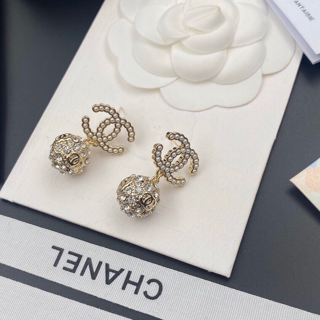 Chanel Earrings - Soul Replicas