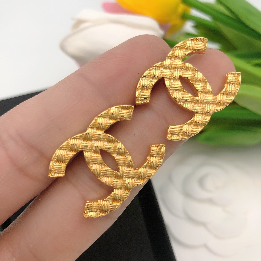 Chanel Earrings - Soul Replicas