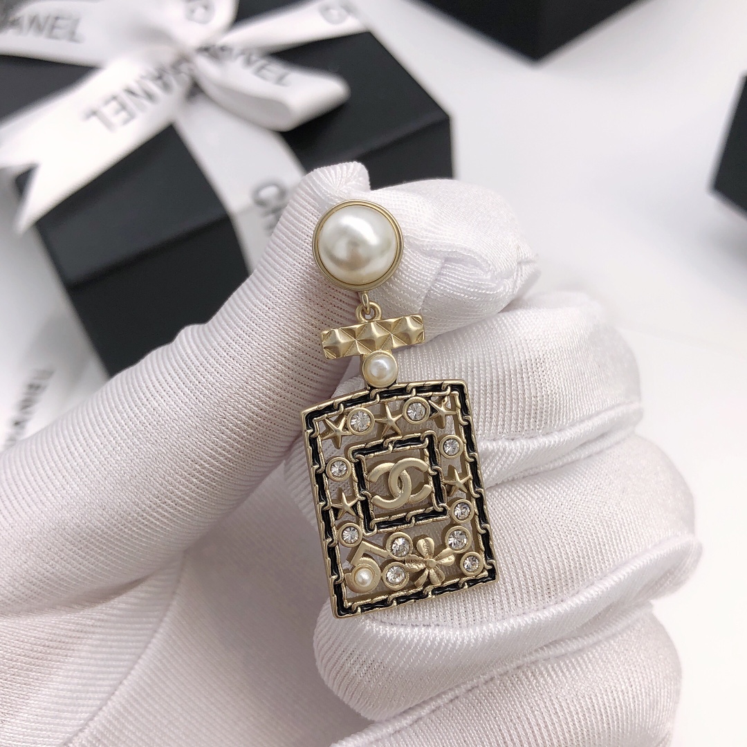 Chanel Earrings - Soul Replicas