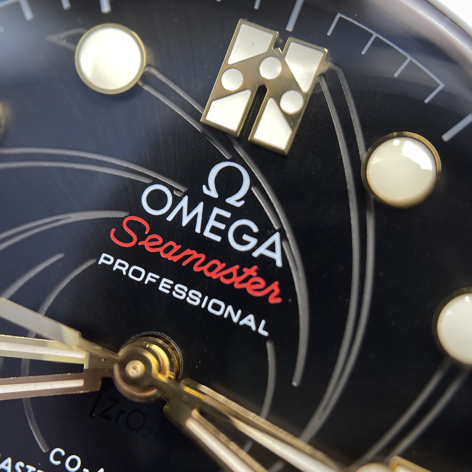 Omega Replica Watch Seamaster James Bond 007 Black Dial VS Factory 42mm - Soul Replicas