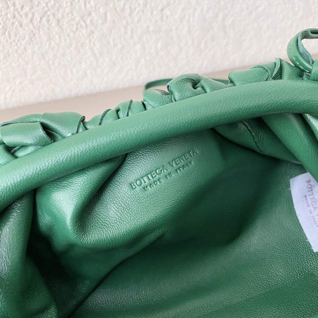 Bottega Veneta Mini Pouch Green. For Women. Women-s Bags 8.6in/22cm - Soul Replicas