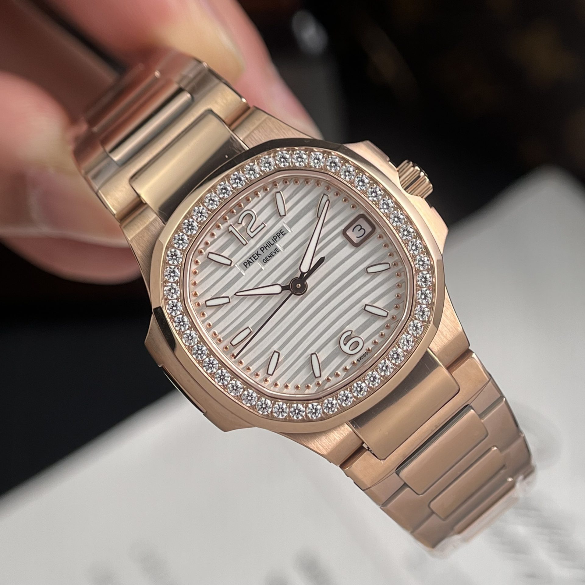 Patek Philippe Replica Watch Nautilus 7010 White Dial Womens GR Factory 32mm - Soul Replicas