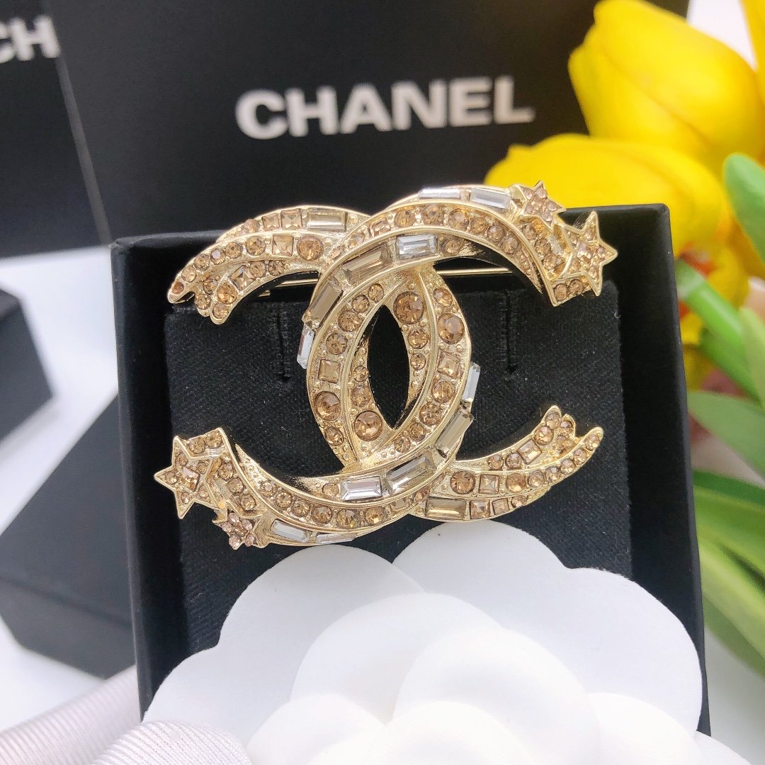 Chanel Brooch - Soul Replicas