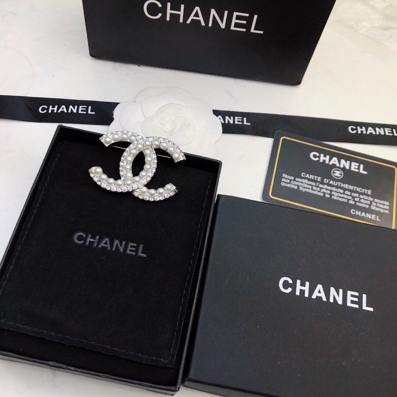 Chanel Brooch - Soul Replicas