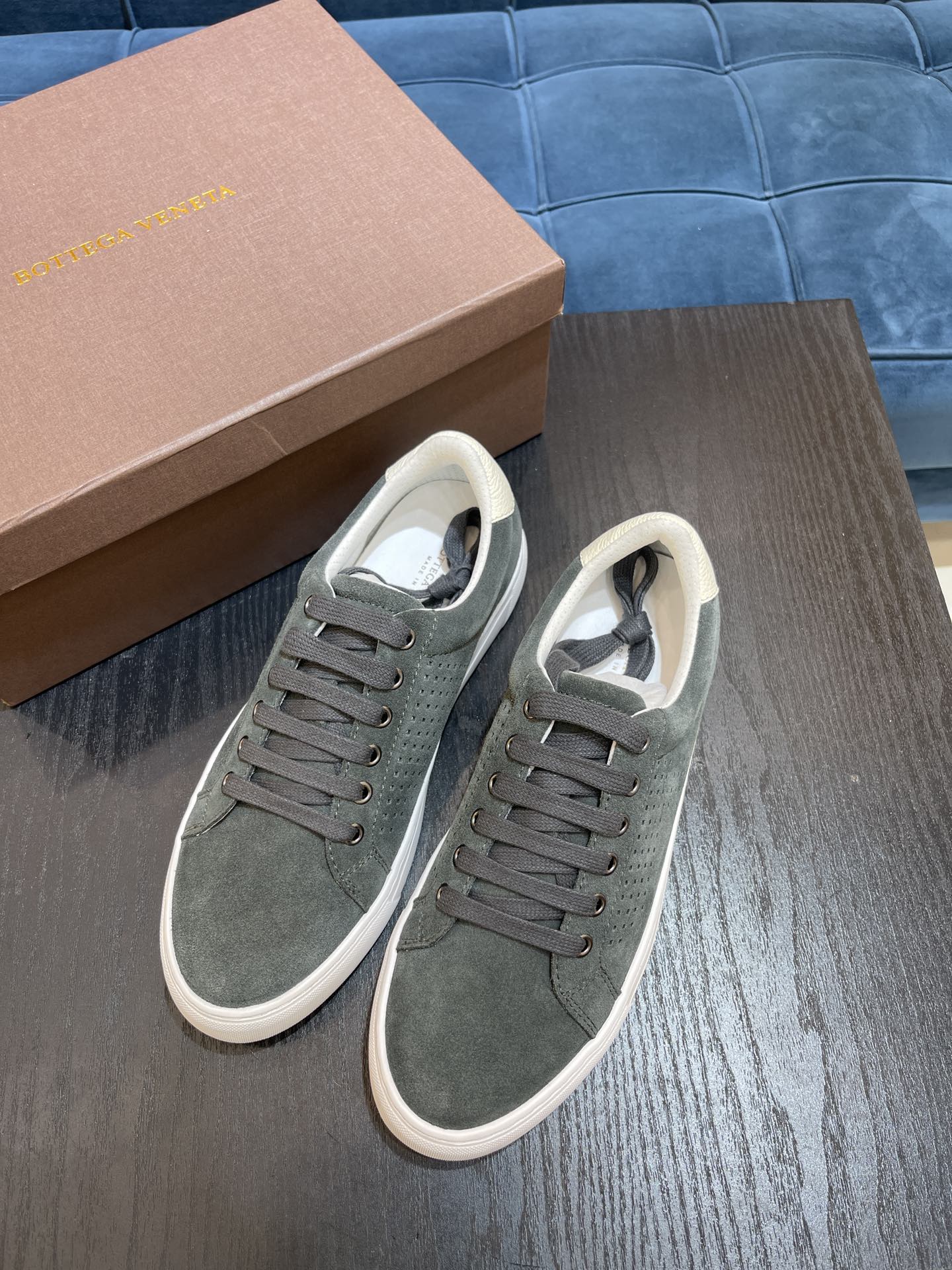 Bottega Veneta Men's Sneakers Dark Grey For Men - Soul Replicas