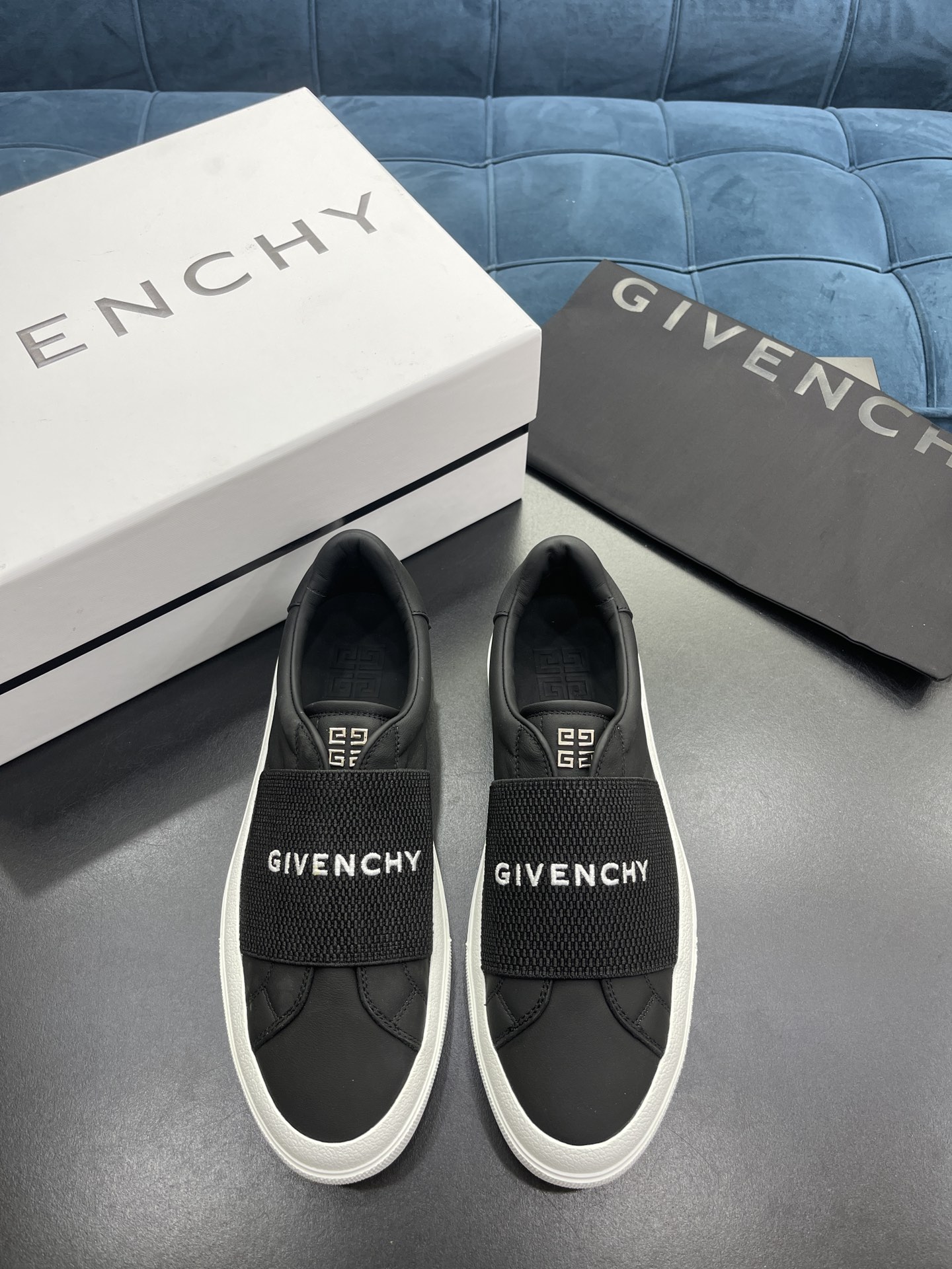Givenchy Sneakers With Elastic Band Black For Men GVC BH005XH16Y-001 - Soul Replicas